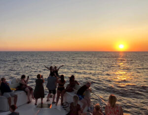 How to Pick the Right Sunset Boat Cruise Near Me